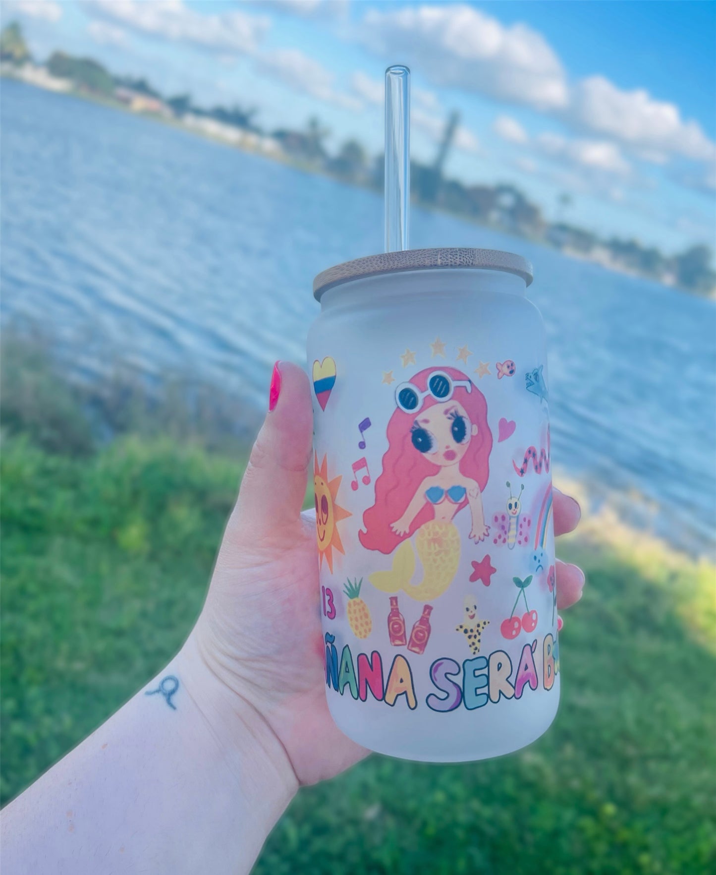 Mañana Será Bonito Glass Cup